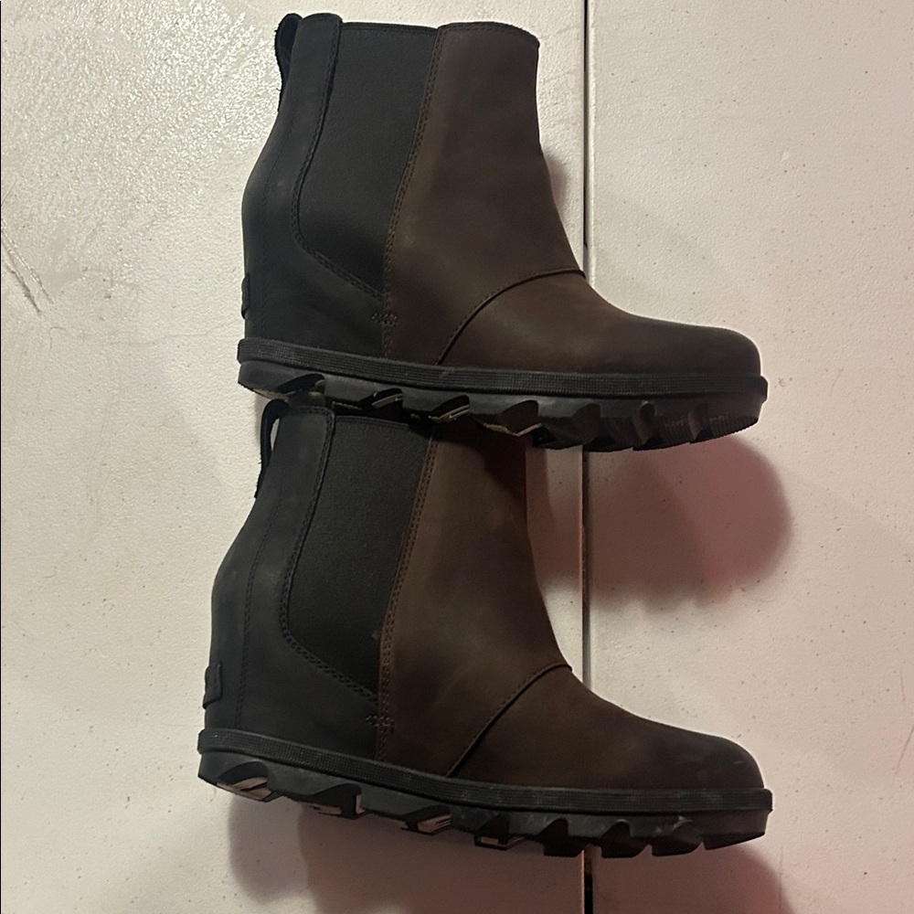 Sorel, Jane wedge boots Women's Black and brown Ankle Boots